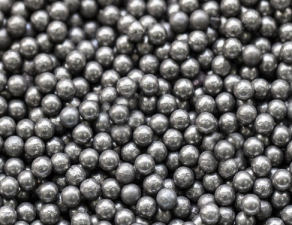 Дробь стальная колотая улучшенная ДСКУ 1,4 мм ГОСТ 11964-81 фото