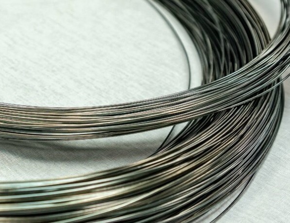 Проволока гафниевая ГФИ-1 3 мм ТУ 48-4-389-76 фото