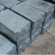 Кирпич свинцовый рядный двухгребневый фото