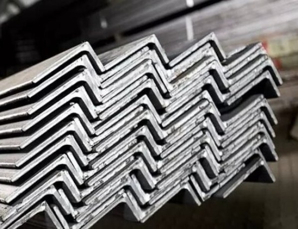 Уголок конструкционный г/к 09Г2Д 32х20х3 мм ГОСТ 8510-86 фото